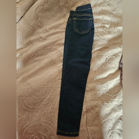 Cat and jack jeans - Picture 2 of 7